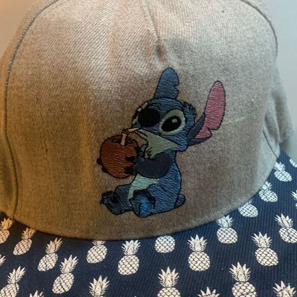 DISNEY LILO & Stitch Hat - Picture 2 of 4